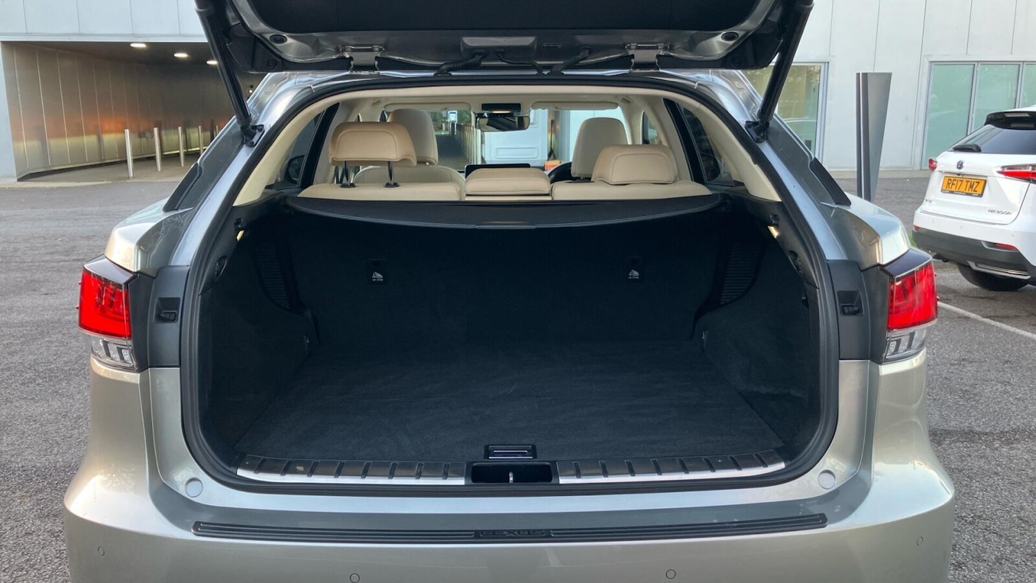 Used Lexus RX 2020 for sale - 77312655: Photo 18