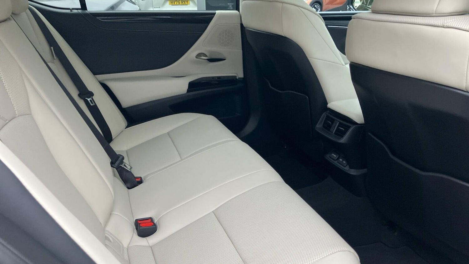 Used Lexus ES 2024 for sale - 77334436: Photo 12