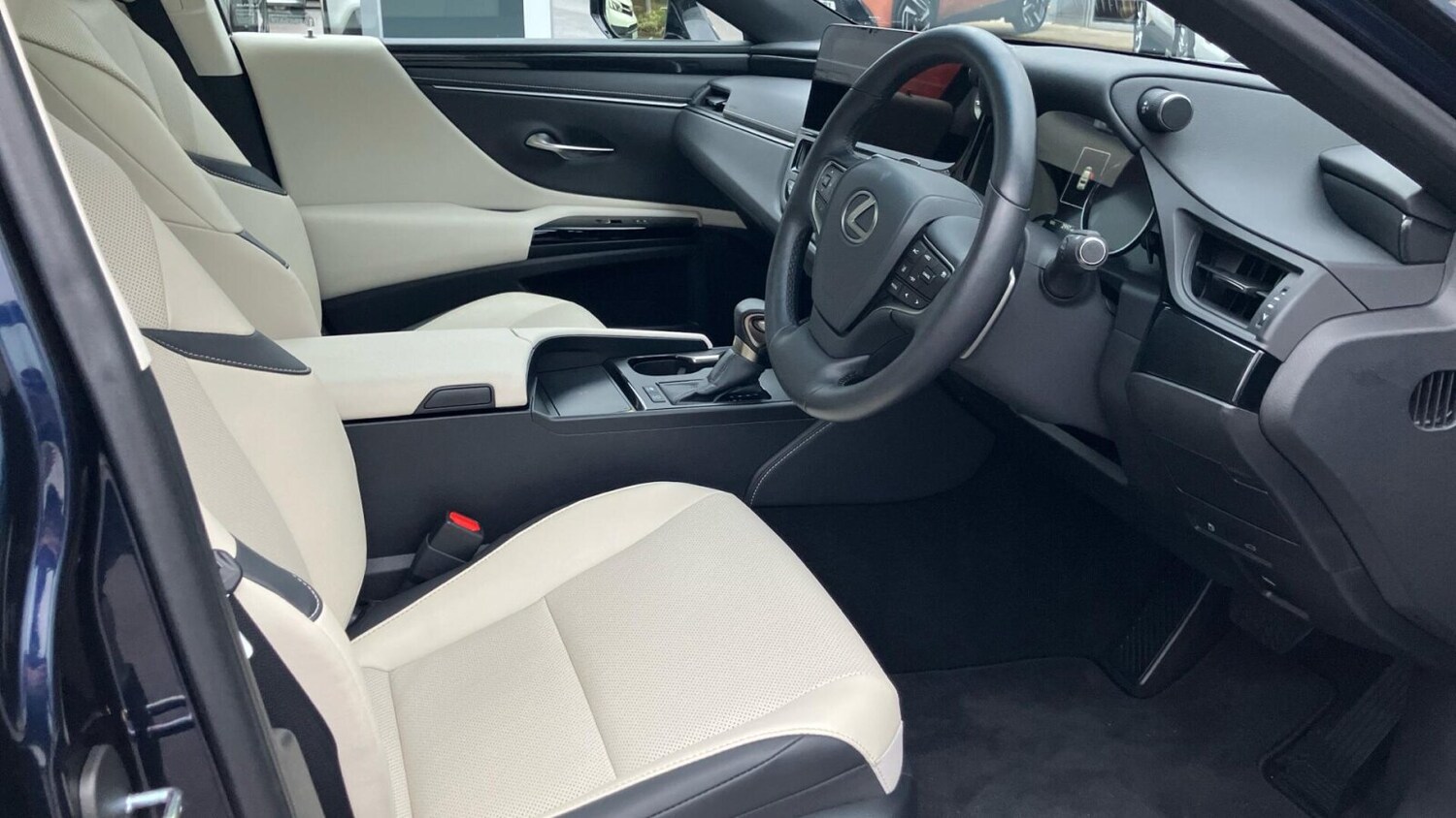 Used Lexus ES 2024 for sale - 77334436: Photo 16