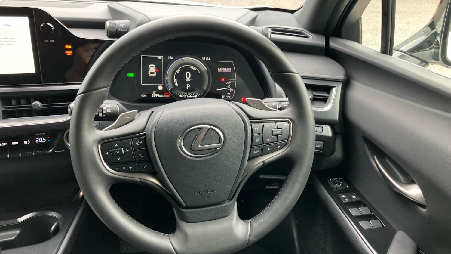 Used Lexus UX 2025 for sale - 76678900: Photo 11