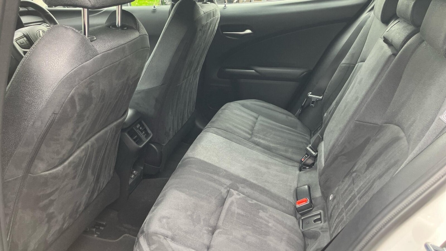 Used Lexus UX 2025 for sale - 76678900: Photo 14