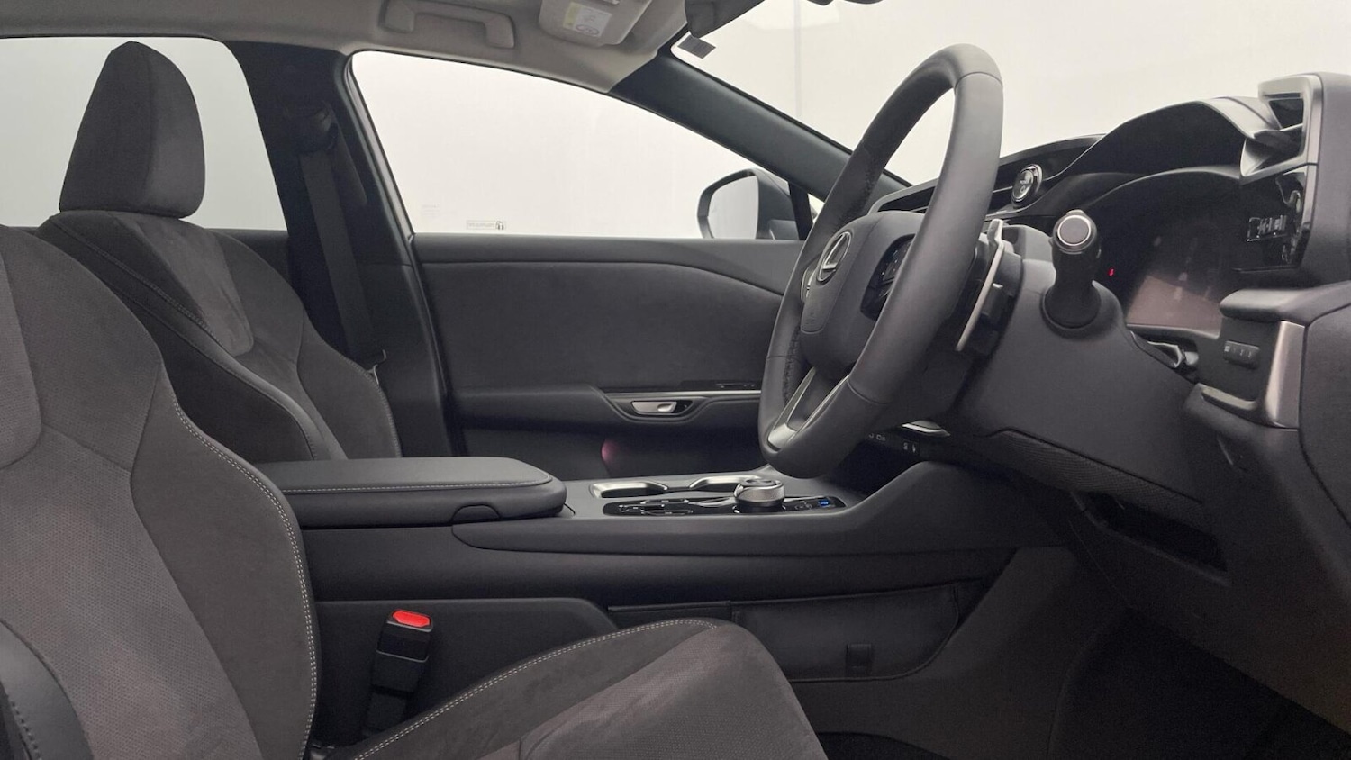 Used Lexus RZ 2023 for sale - 76675845: Photo 13