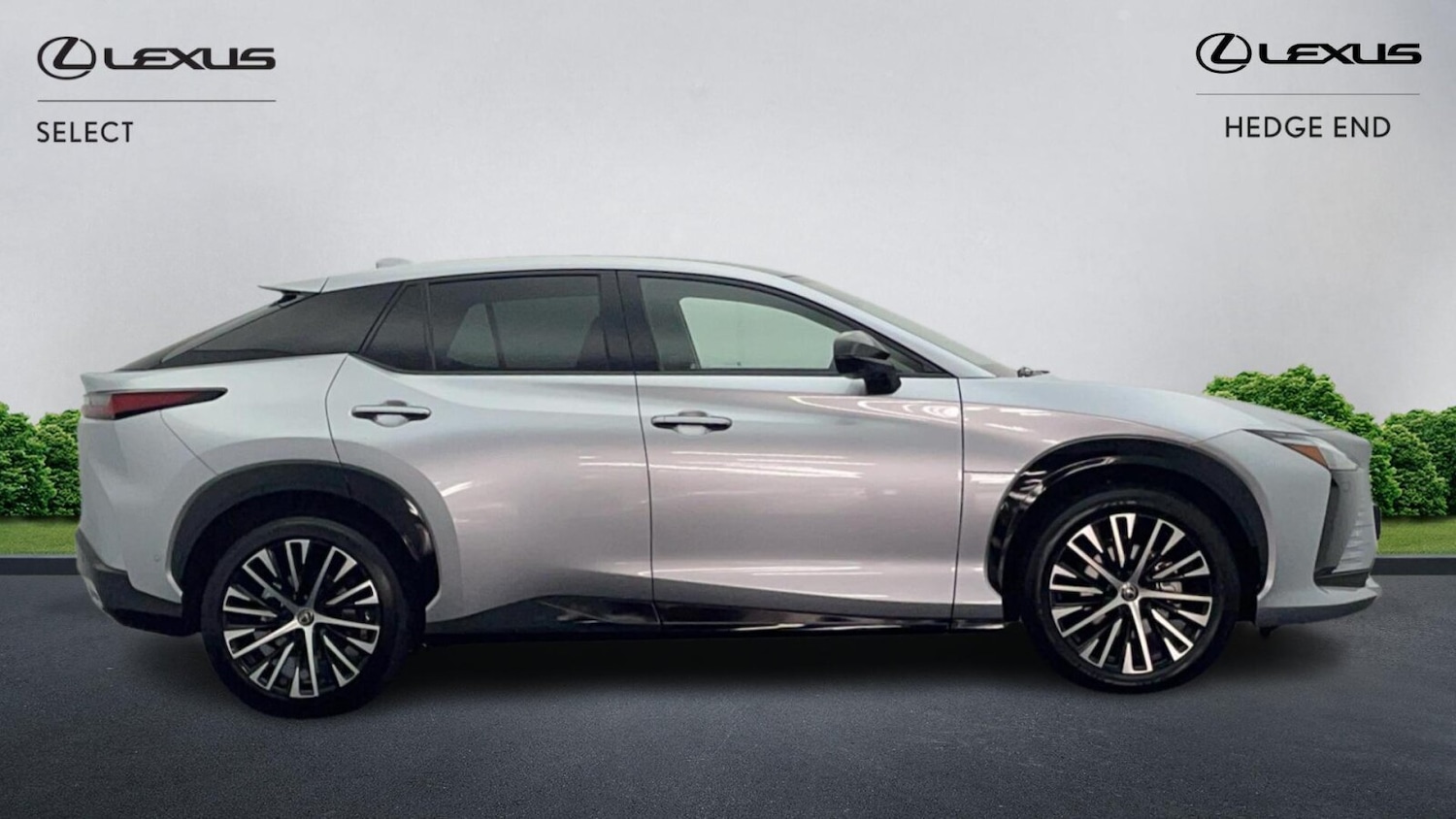 Used Lexus RZ 2023 for sale - 76675845: Photo 16