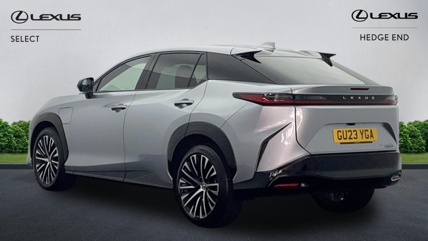 Used Lexus RZ 2023 for sale - 76675845: Photo 2