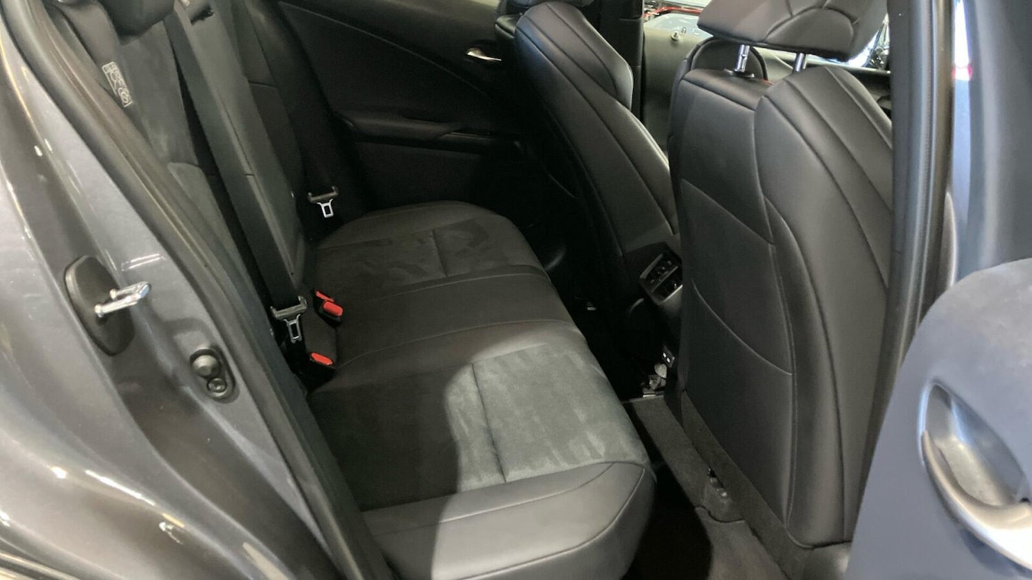 Used Lexus UX 2022 for sale - 76675314: Photo 10