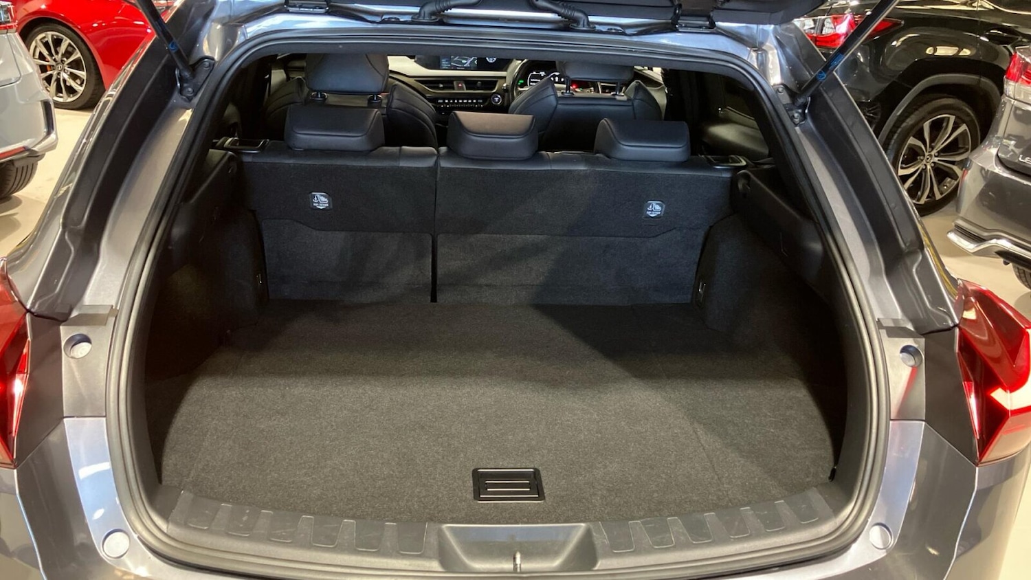 Used Lexus UX 2022 for sale - 76675314: Photo 17