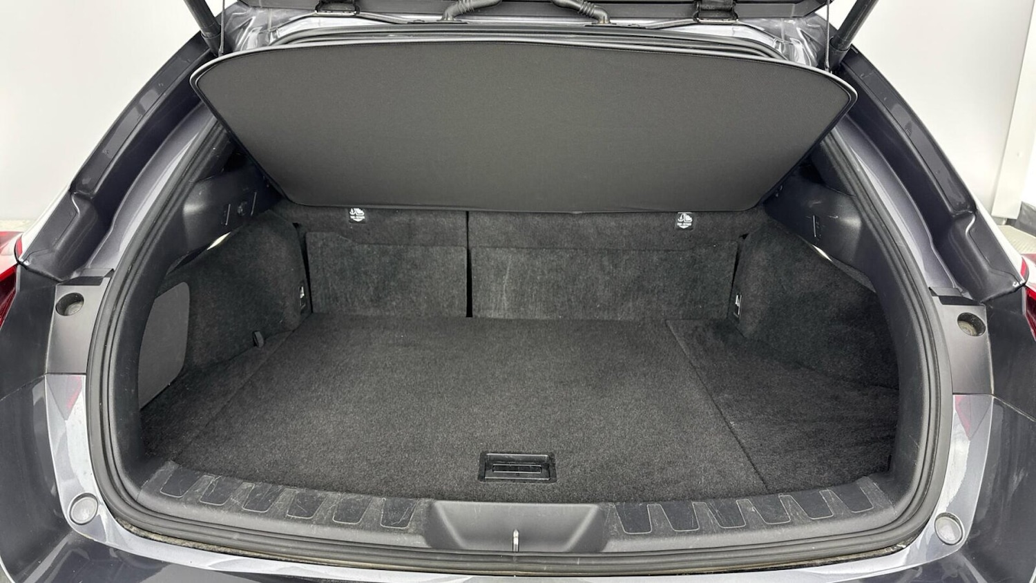 Used Lexus UX 2022 for sale - 76750419: Photo 17