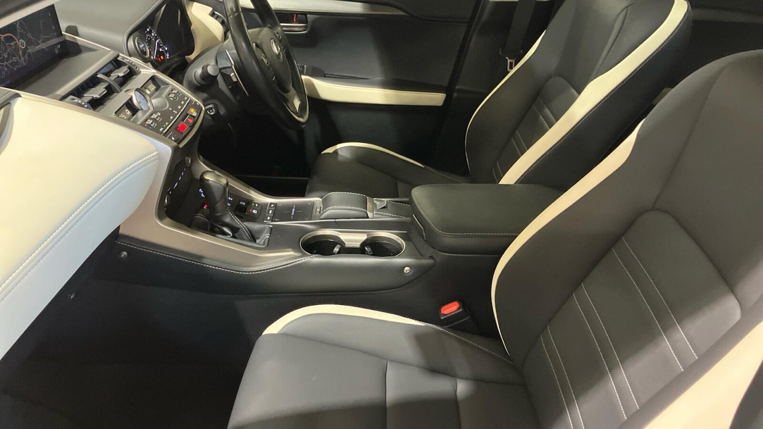 Used Lexus NX 2021 for sale - 76692524: Photo 6