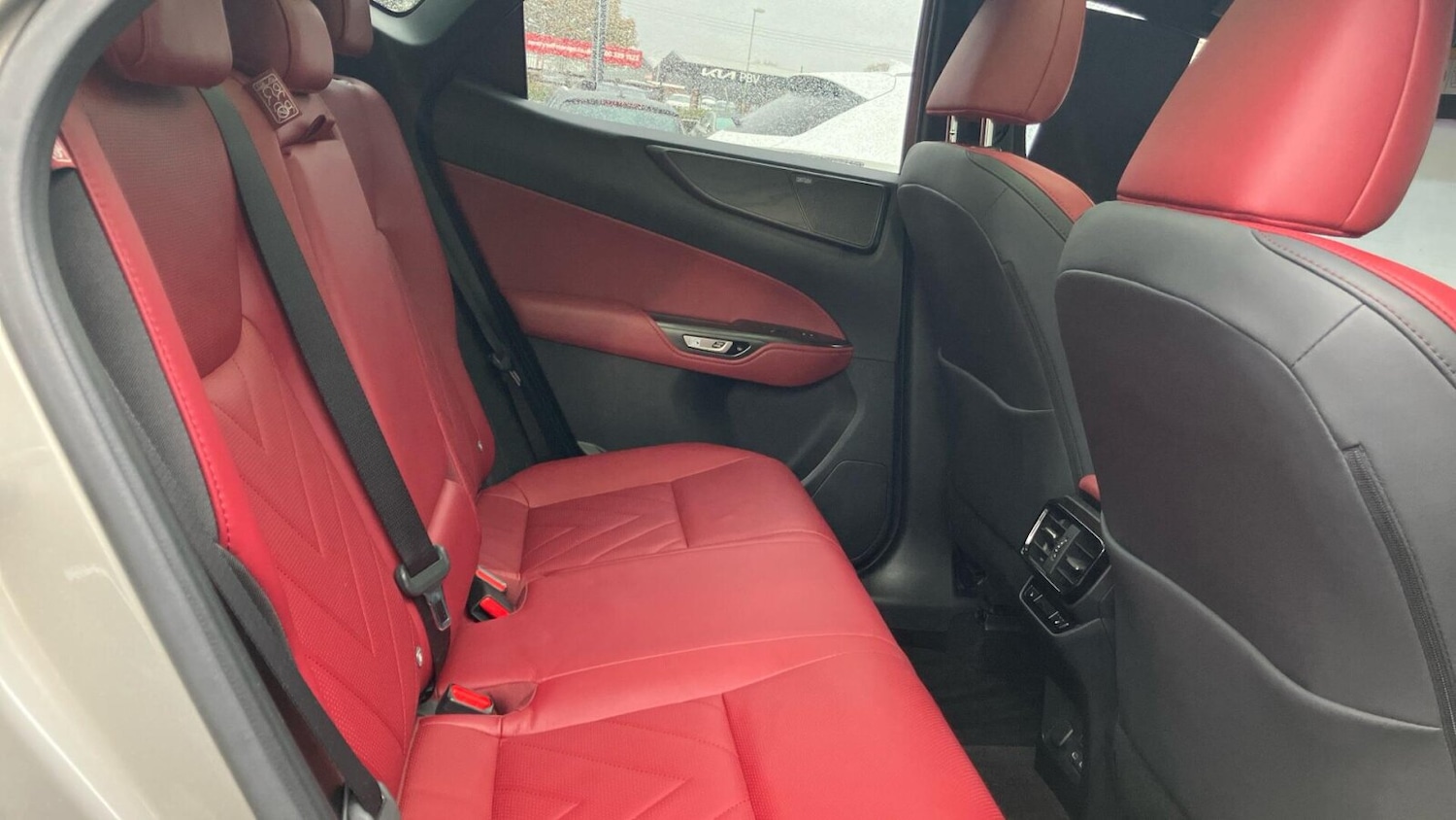 Used Lexus NX 2022 for sale - 76673960: Photo 9