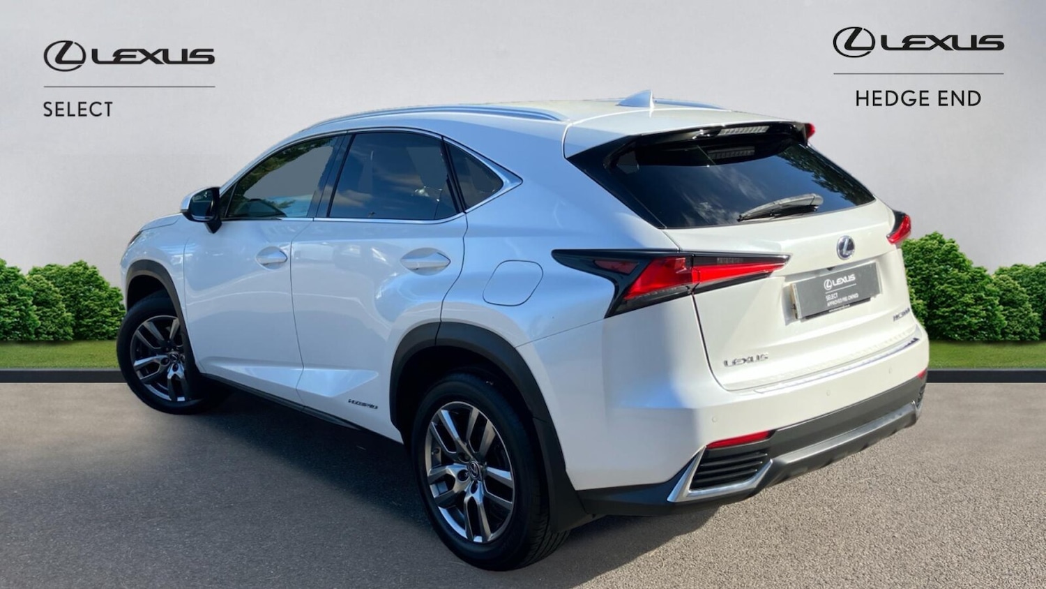 Used Lexus NX 2018 for sale - 76673705: Photo 2