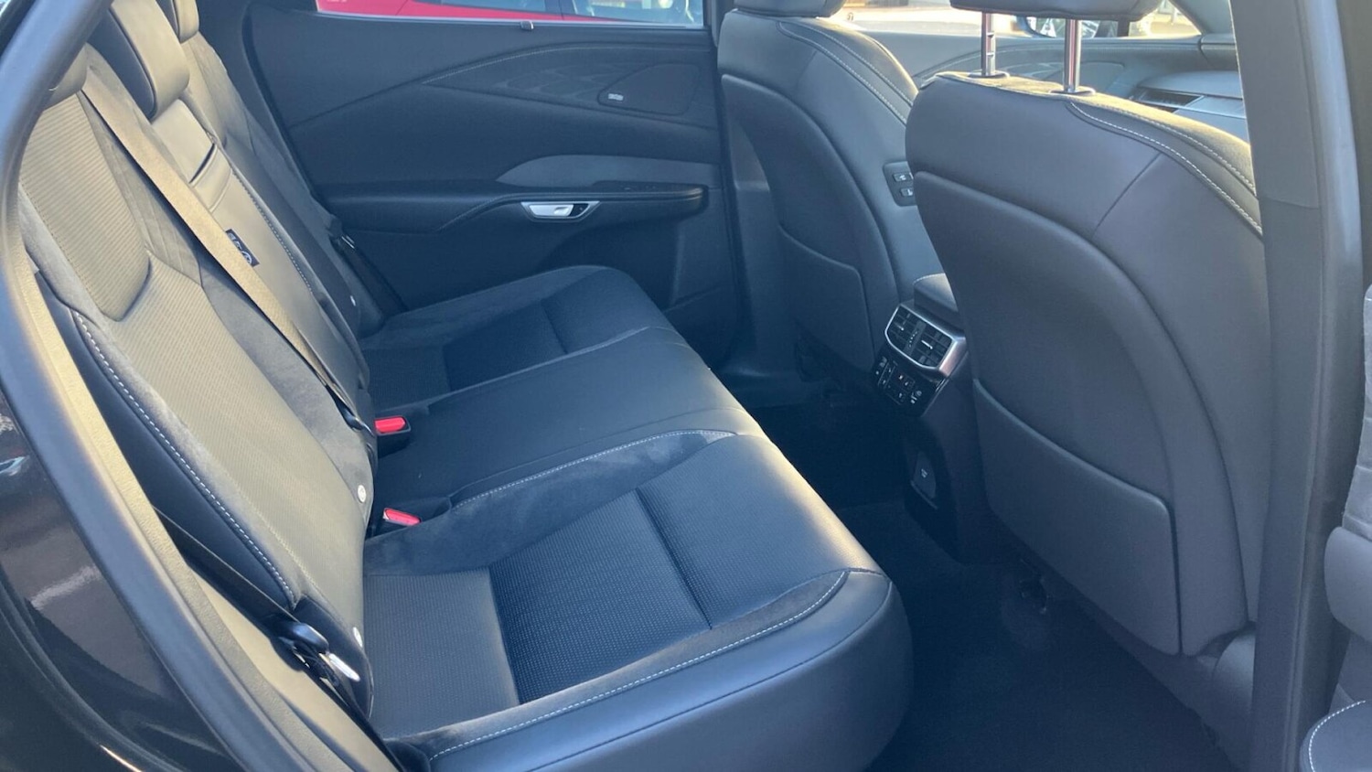 Used Lexus RX 2024 for sale - 76677140: Photo 10