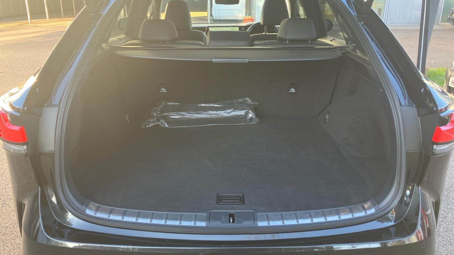 Used Lexus RX 2024 for sale - 76677140: Photo 17