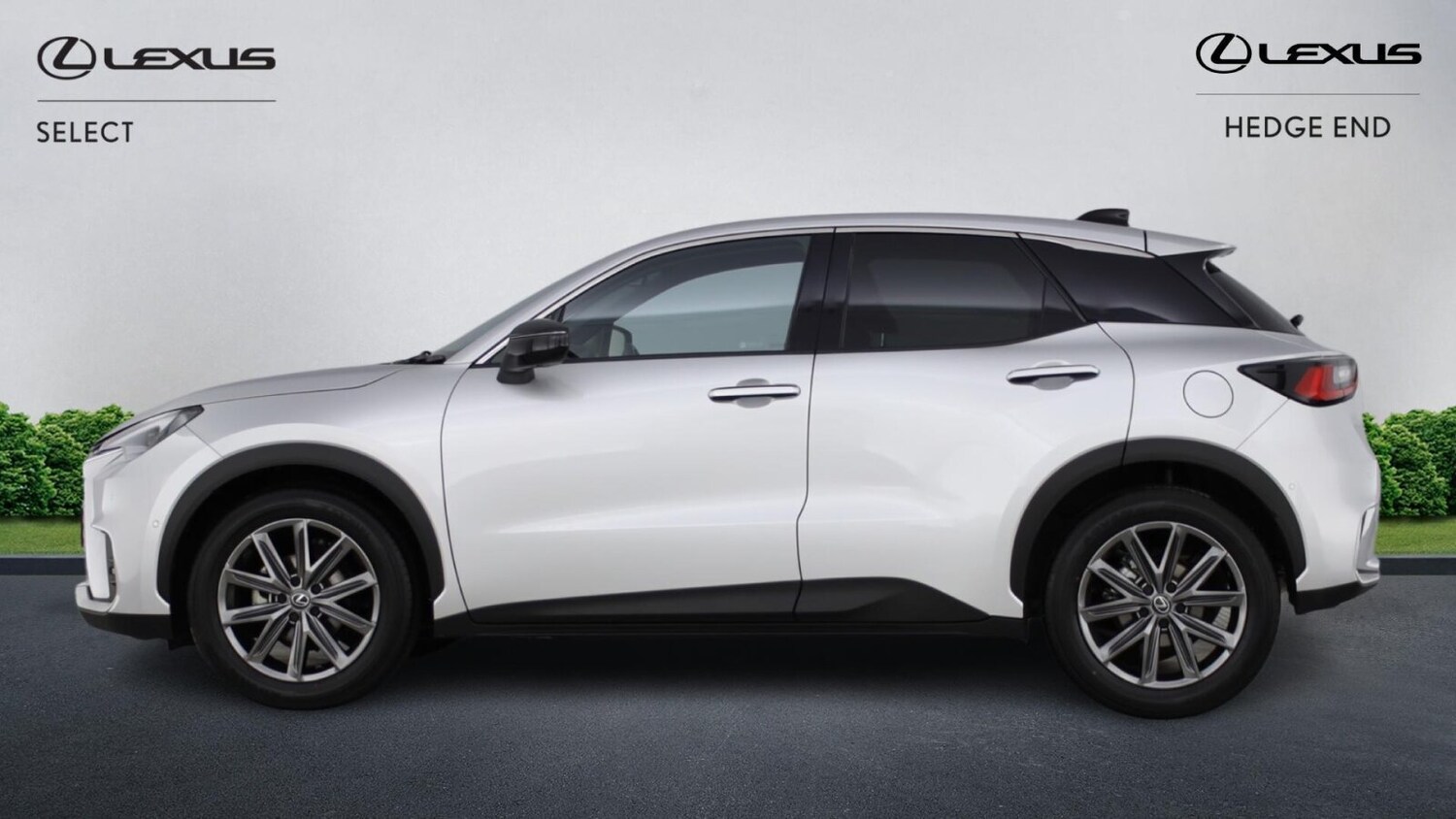 Used Lexus LBX 2024 for sale - 77725547: Photo 7