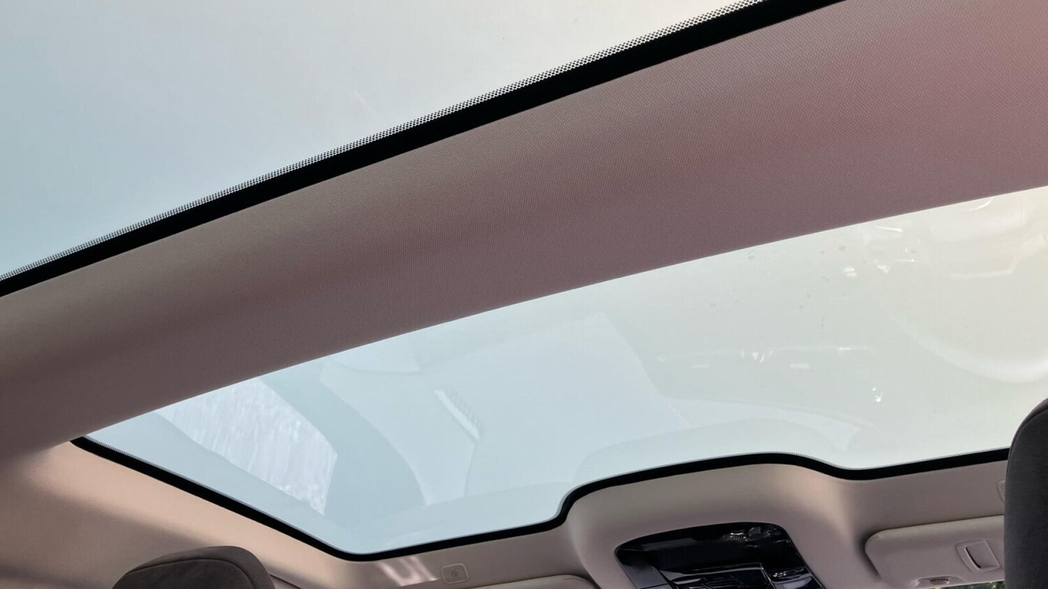 Used Lexus RZ 2025 for sale - 76680478: Photo 22