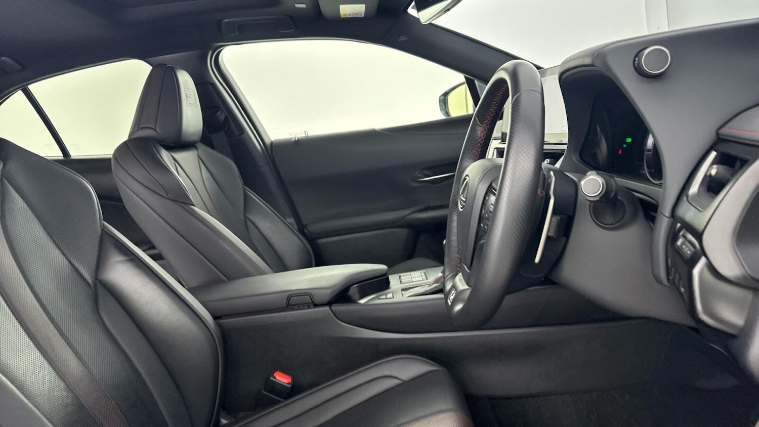 Used Lexus UX 2023 for sale - 77691407: Photo 16