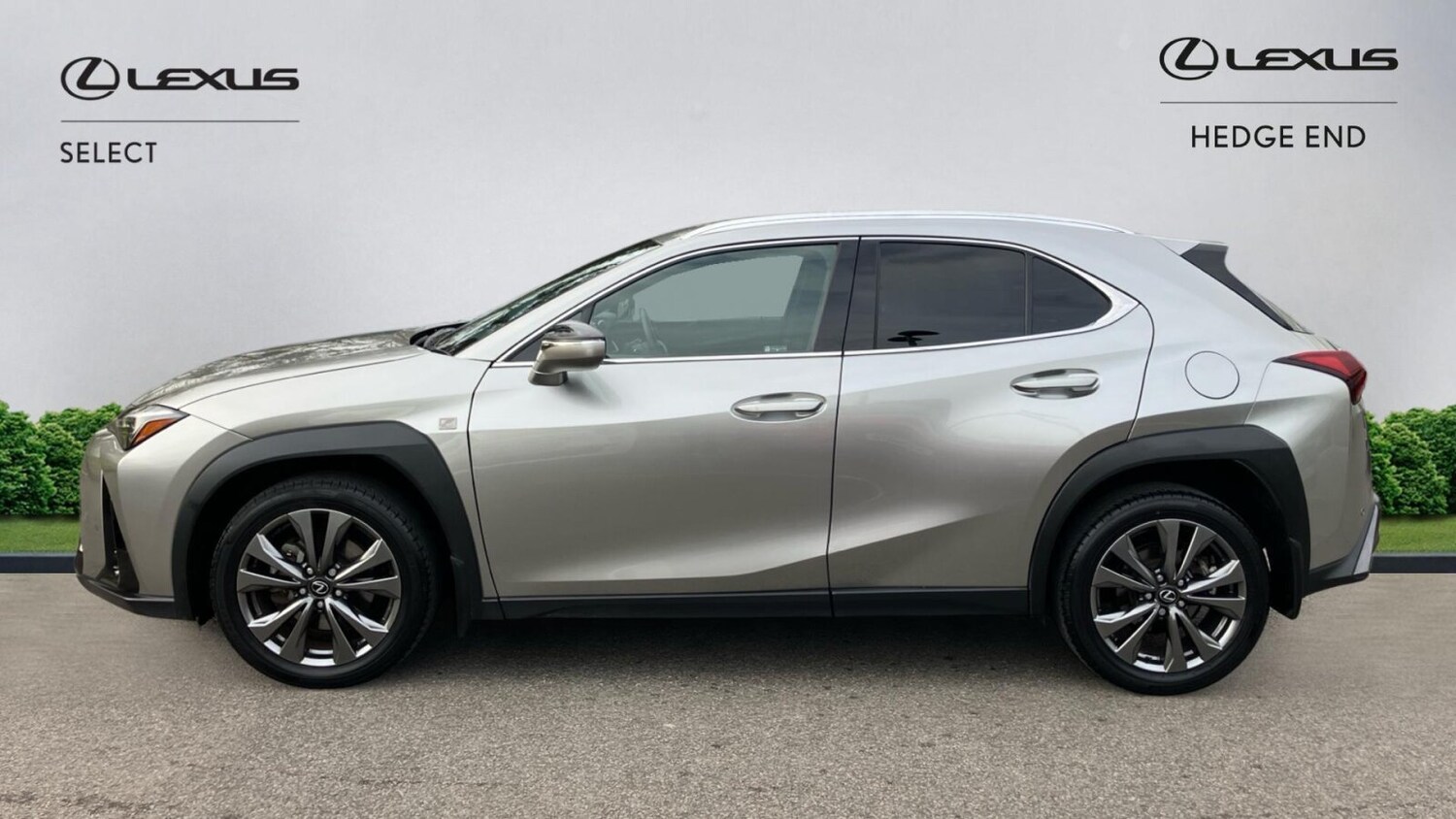 Used Lexus UX 2024 for sale - 77649609: Photo 6