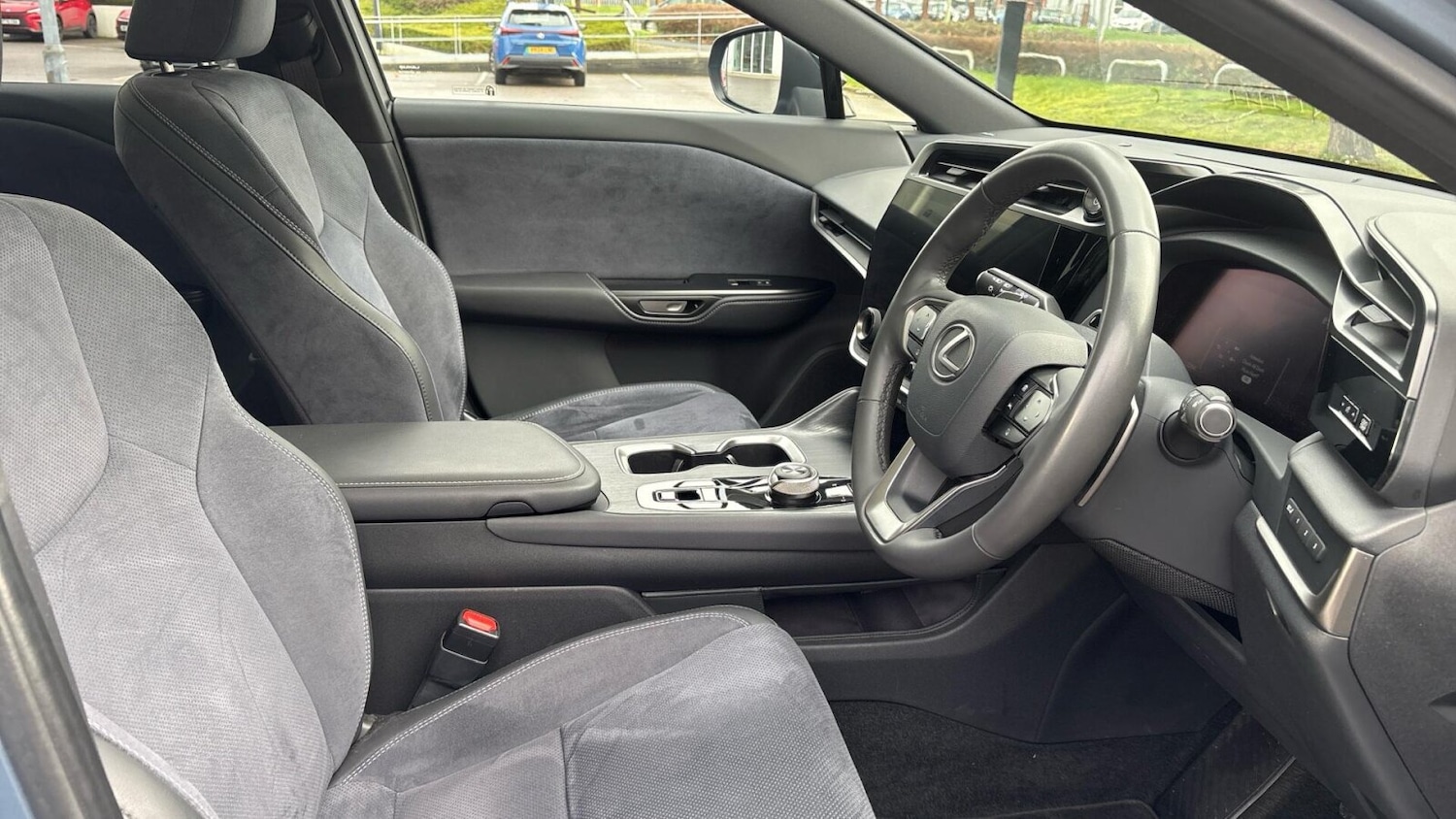 Used Lexus RZ 2023 for sale - 78004895: Photo 16