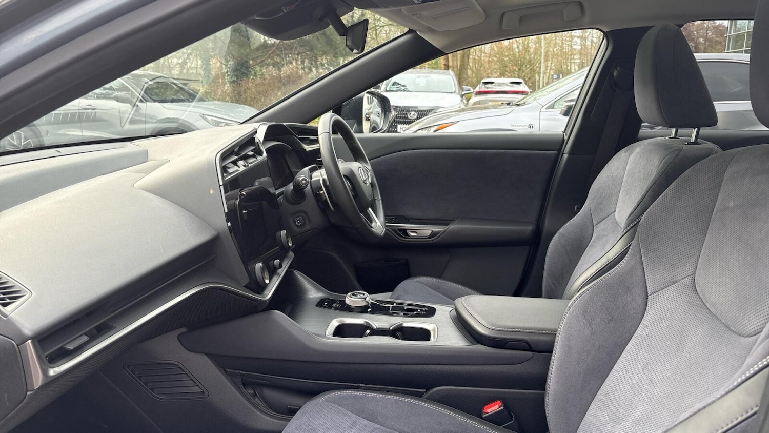 Used Lexus RZ 2023 for sale - 78004895: Photo 9