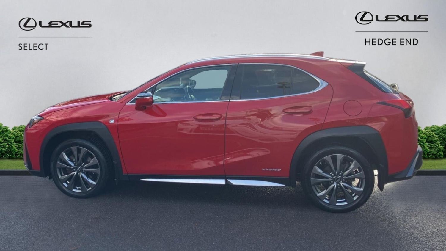 Used Lexus UX 2019 for sale - 76673836: Photo 3