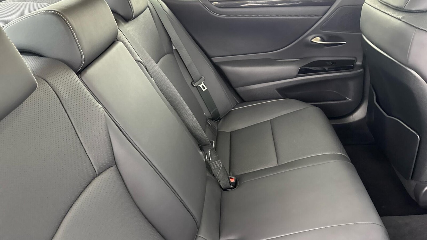 Used Lexus ES 2023 for sale - 77725548: Photo 12