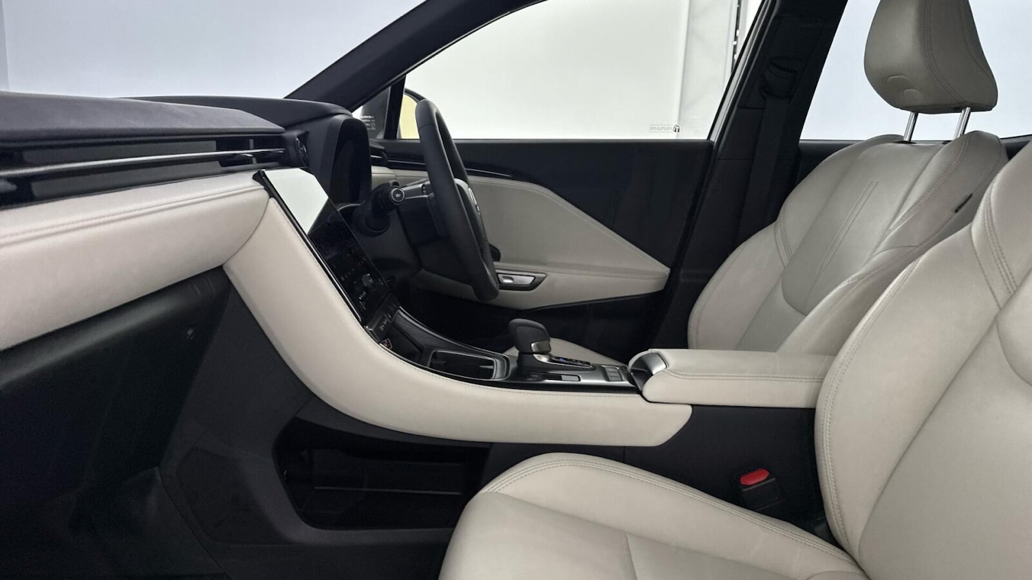 Used Lexus LBX 2025 for sale - 77725549: Photo 10