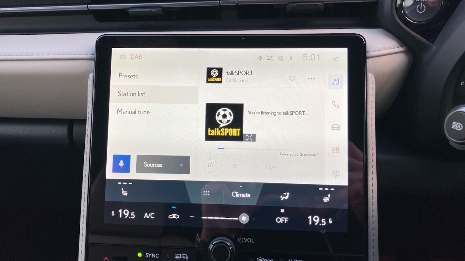 Used Lexus LBX 2024 for sale - 77918532: Photo 25