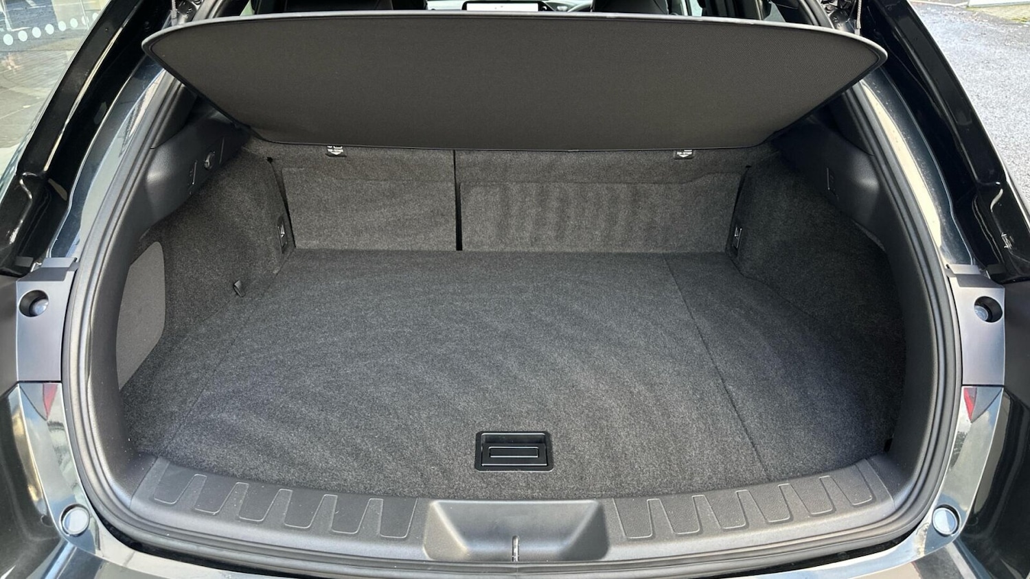 Used Lexus UX 2022 for sale - 77088103: Photo 17