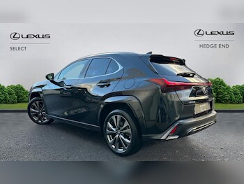 Used Lexus UX 2022 for sale - 77088103: Photo
