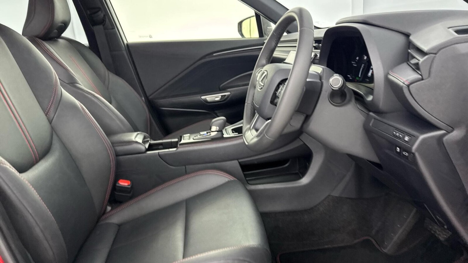 Used Lexus LBX 2025 for sale - 77691415: Photo 17