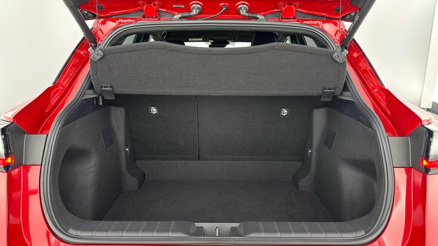 Used Lexus LBX 2025 for sale - 77691415: Photo 19