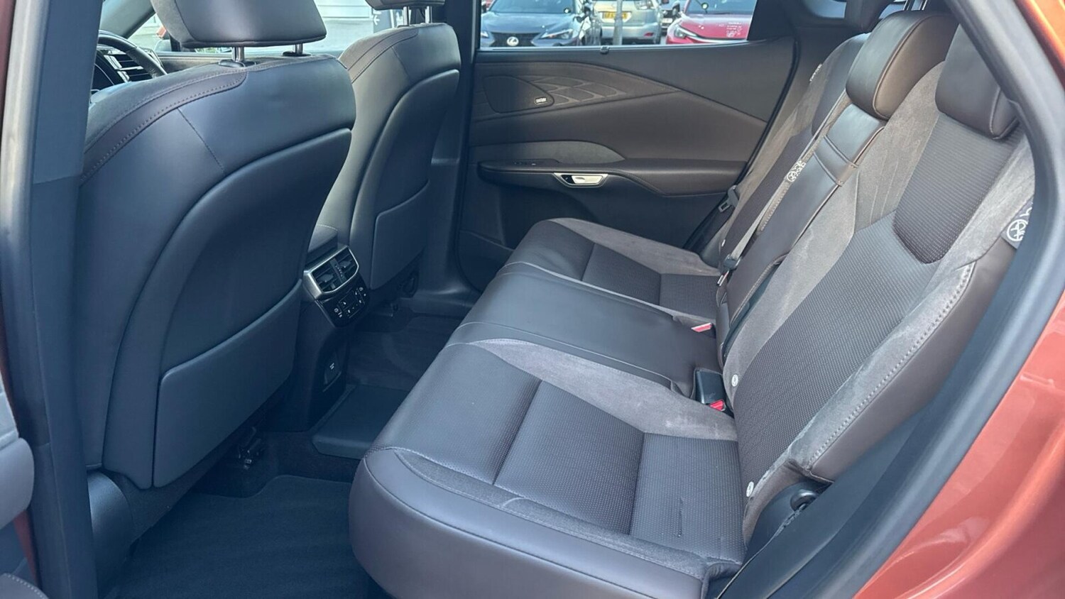 Used Lexus RX 2023 for sale - 76675911: Photo 14