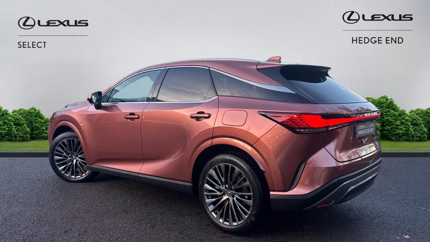 Used Lexus RX 2023 for sale - 76675911: Photo 2