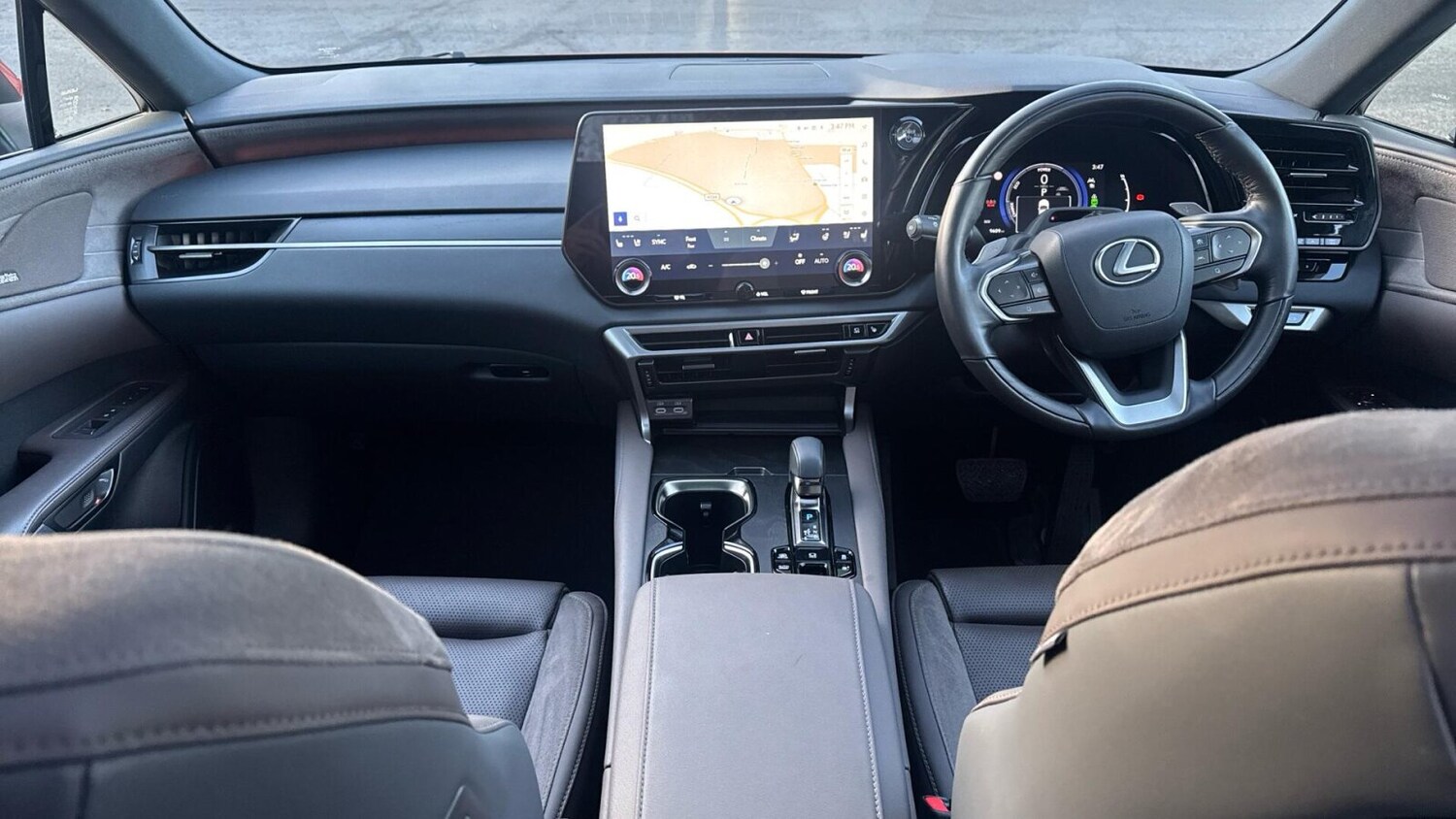 Used Lexus RX 2023 for sale - 76675911: Photo 7