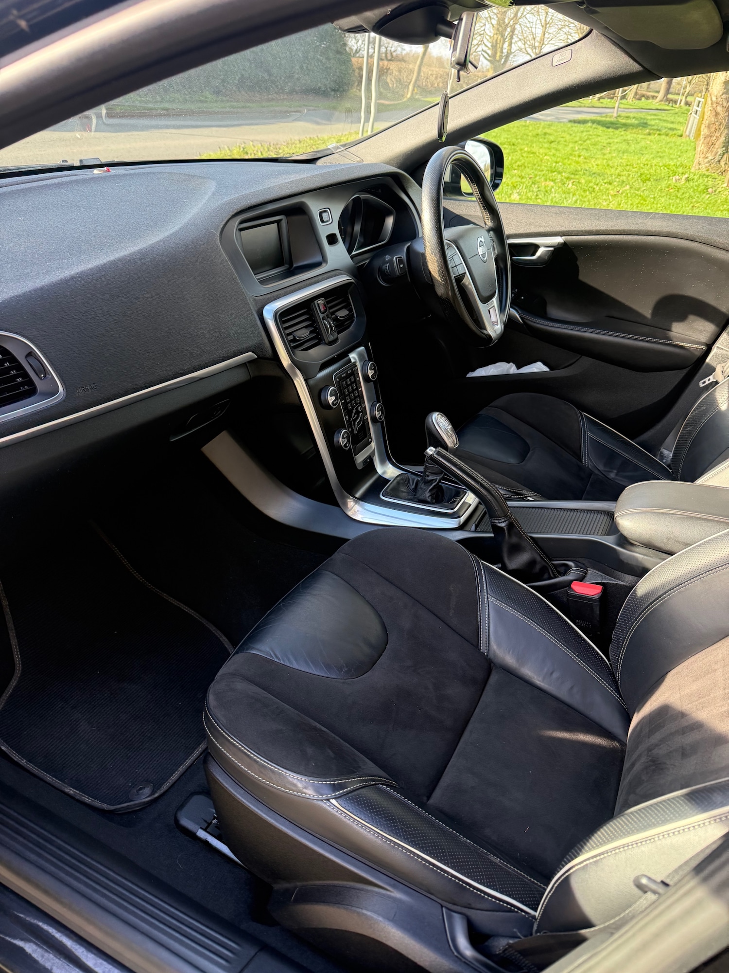 Used Volvo V40 2013 for sale - 78003926: Photo 14