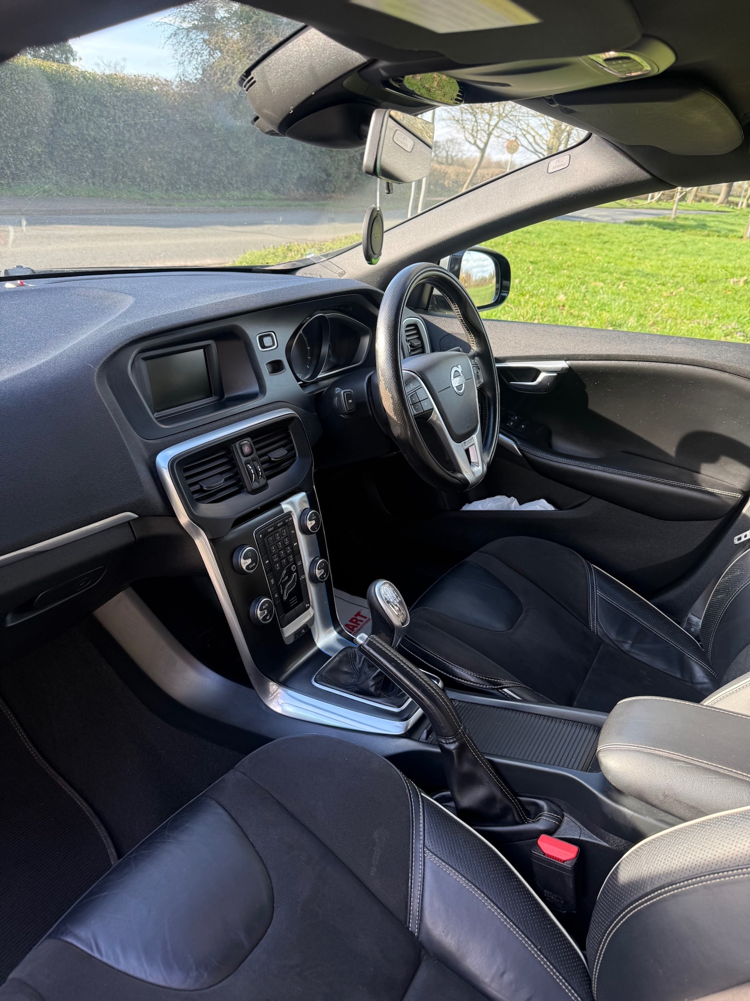 Used Volvo V40 2013 for sale - 78003926: Photo 16