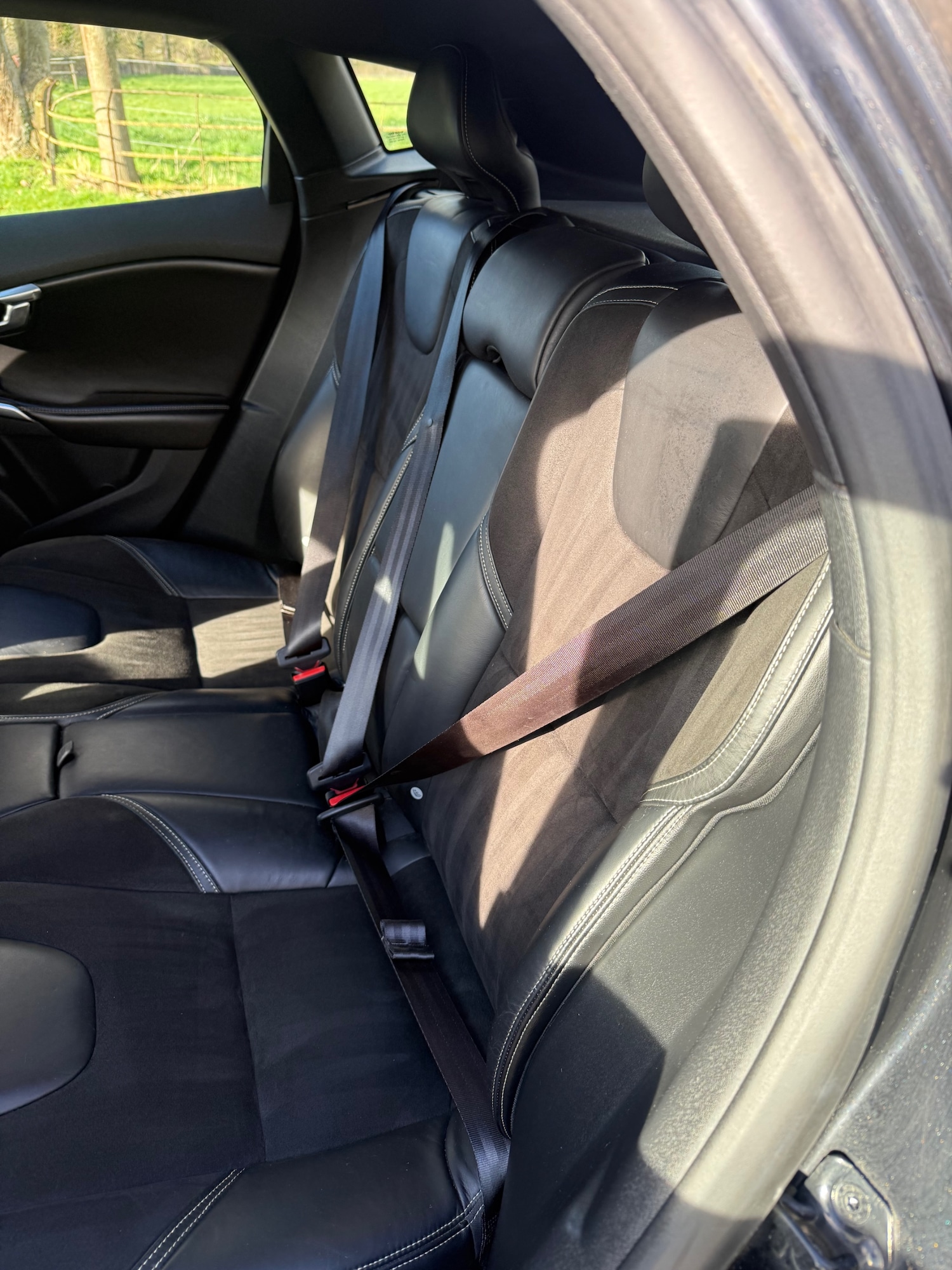 Used Volvo V40 2013 for sale - 78003926: Photo 18