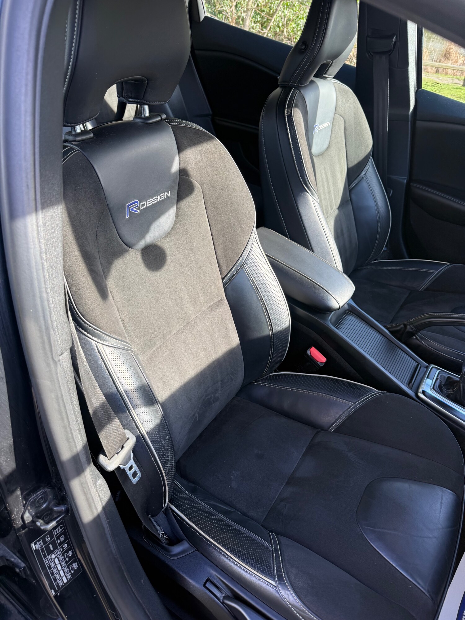 Used Volvo V40 2013 for sale - 78003926: Photo 26