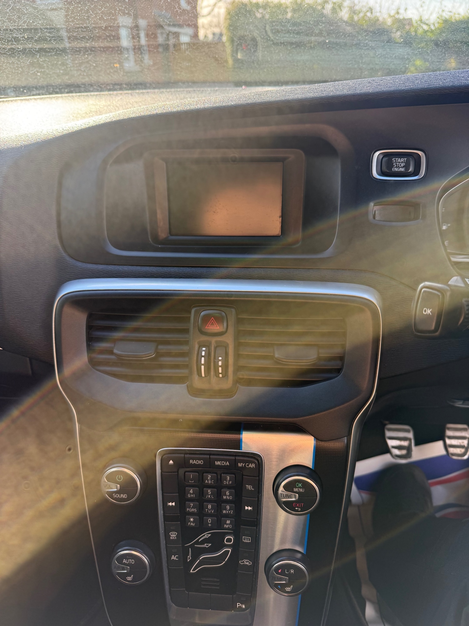 Used Volvo V40 2013 for sale - 78003926: Photo 38