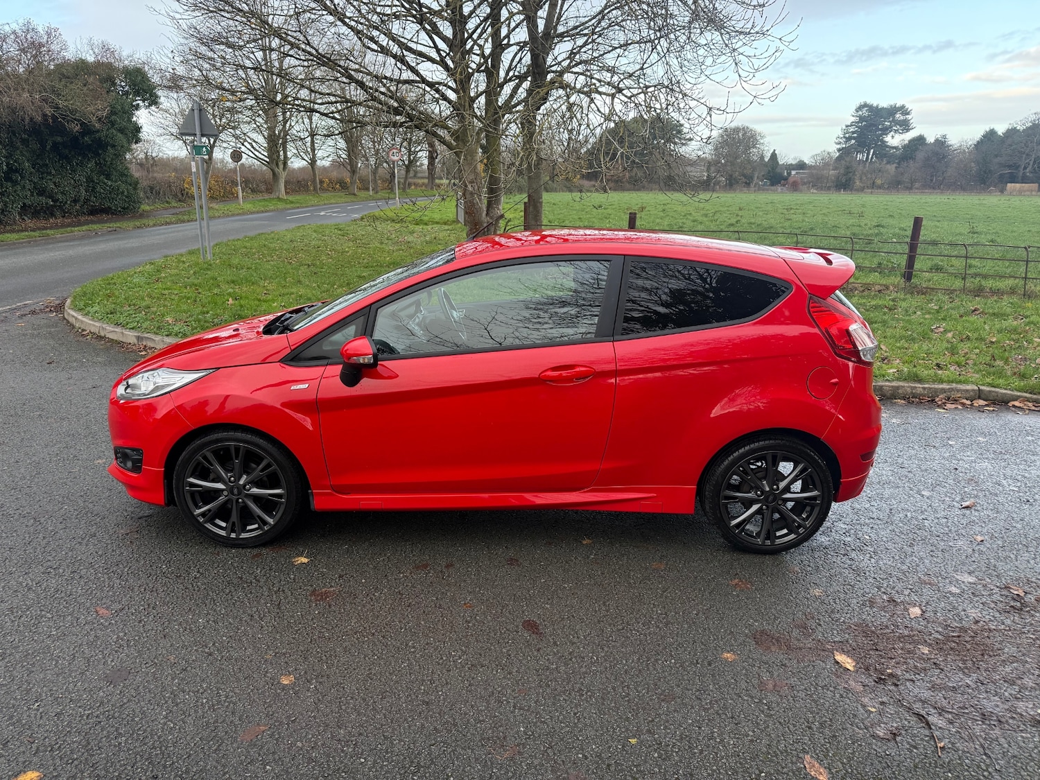 Used Ford Fiesta 2017 for sale - 77350420: Photo 11