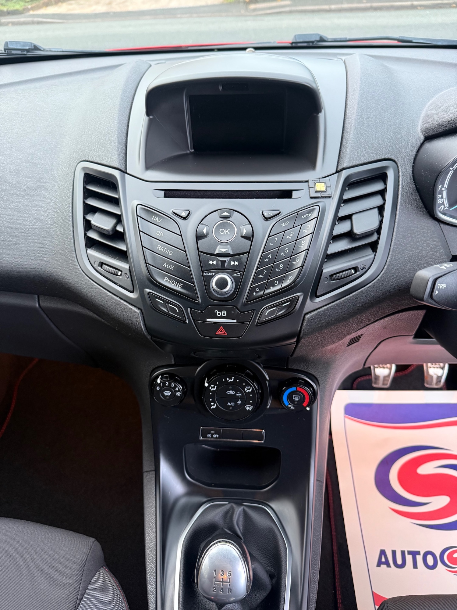 Used Ford Fiesta 2017 for sale - 77350420: Photo 29