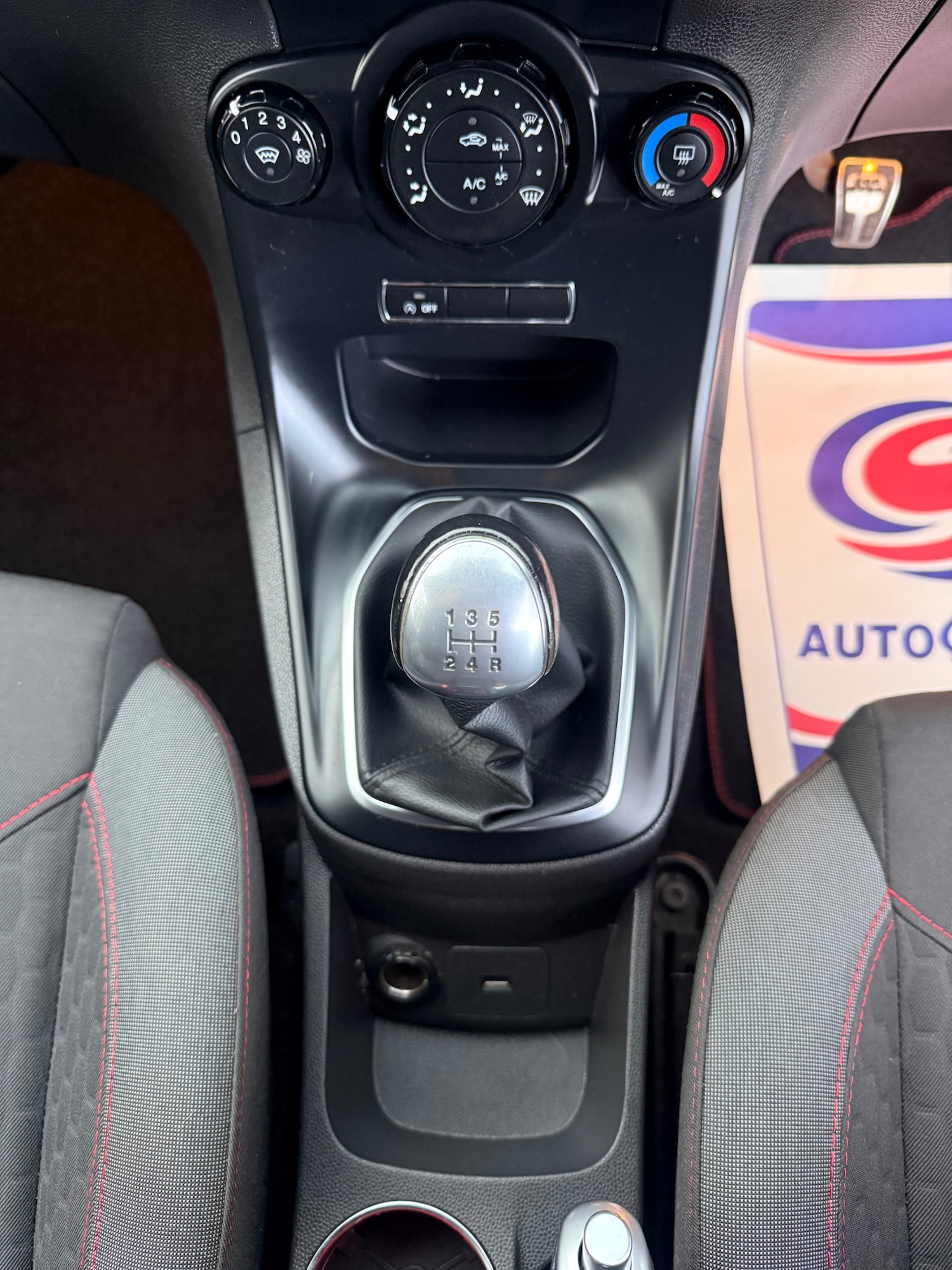 Used Ford Fiesta 2017 for sale - 77350420: Photo 31