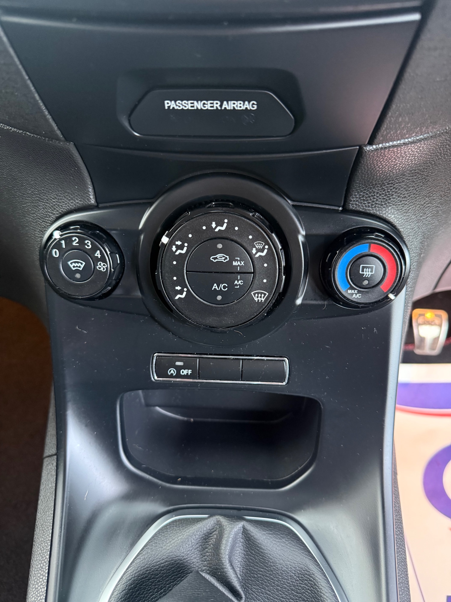 Used Ford Fiesta 2017 for sale - 77350420: Photo 32