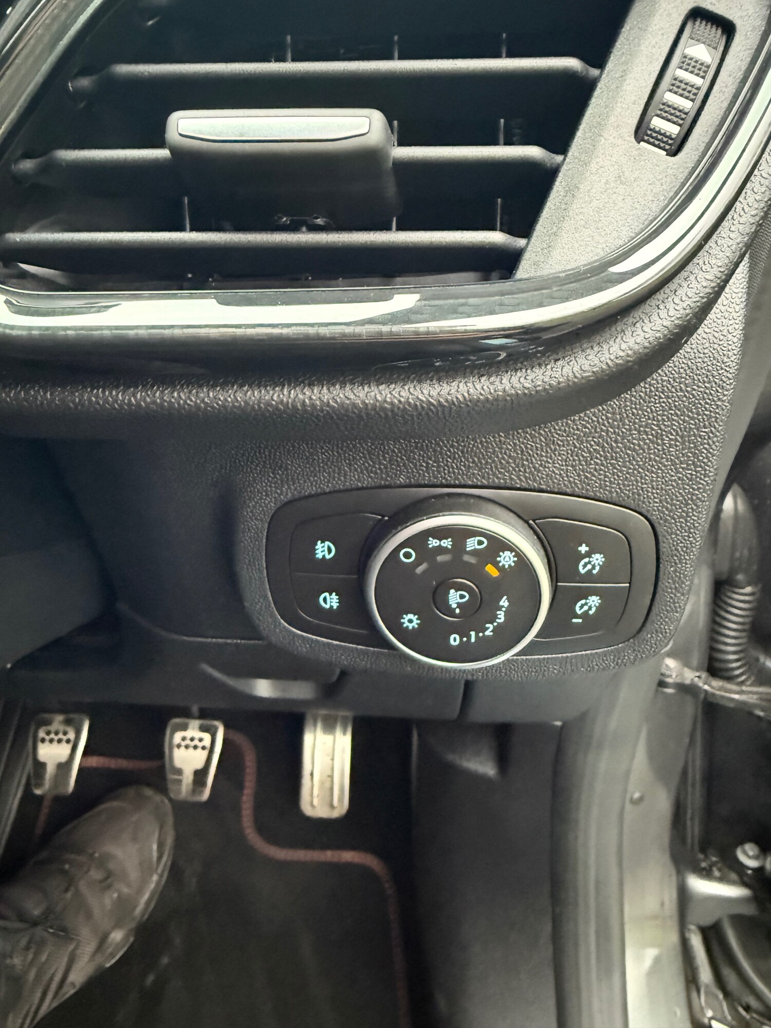 Used Ford Fiesta 2020 for sale - 77350411: Photo 33