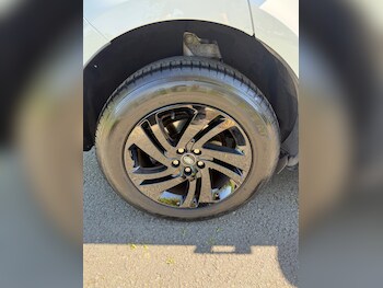 Used Land Rover Range Rover Evoque 2022 for sale - 78390105: Photo