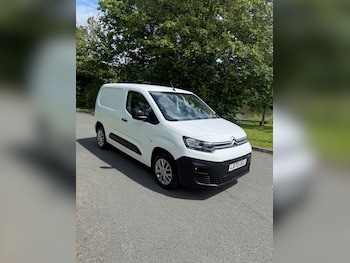 Used Citroen Berlingo 2020 for sale - 78944650: Photo