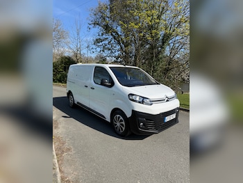 Citroen Dispatch feature image