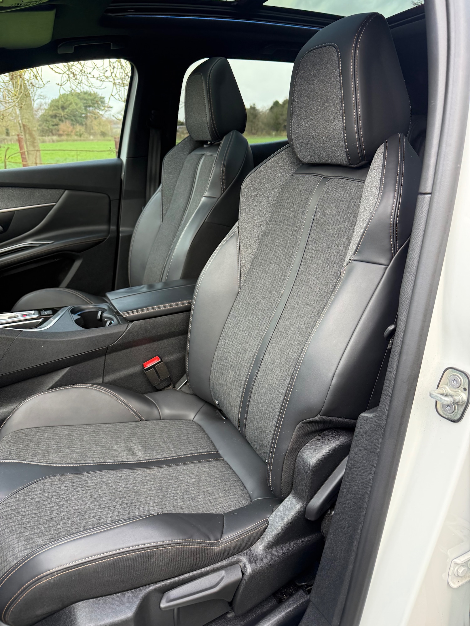 Used Peugeot 3008 2018 for sale - 77904213: Photo 15