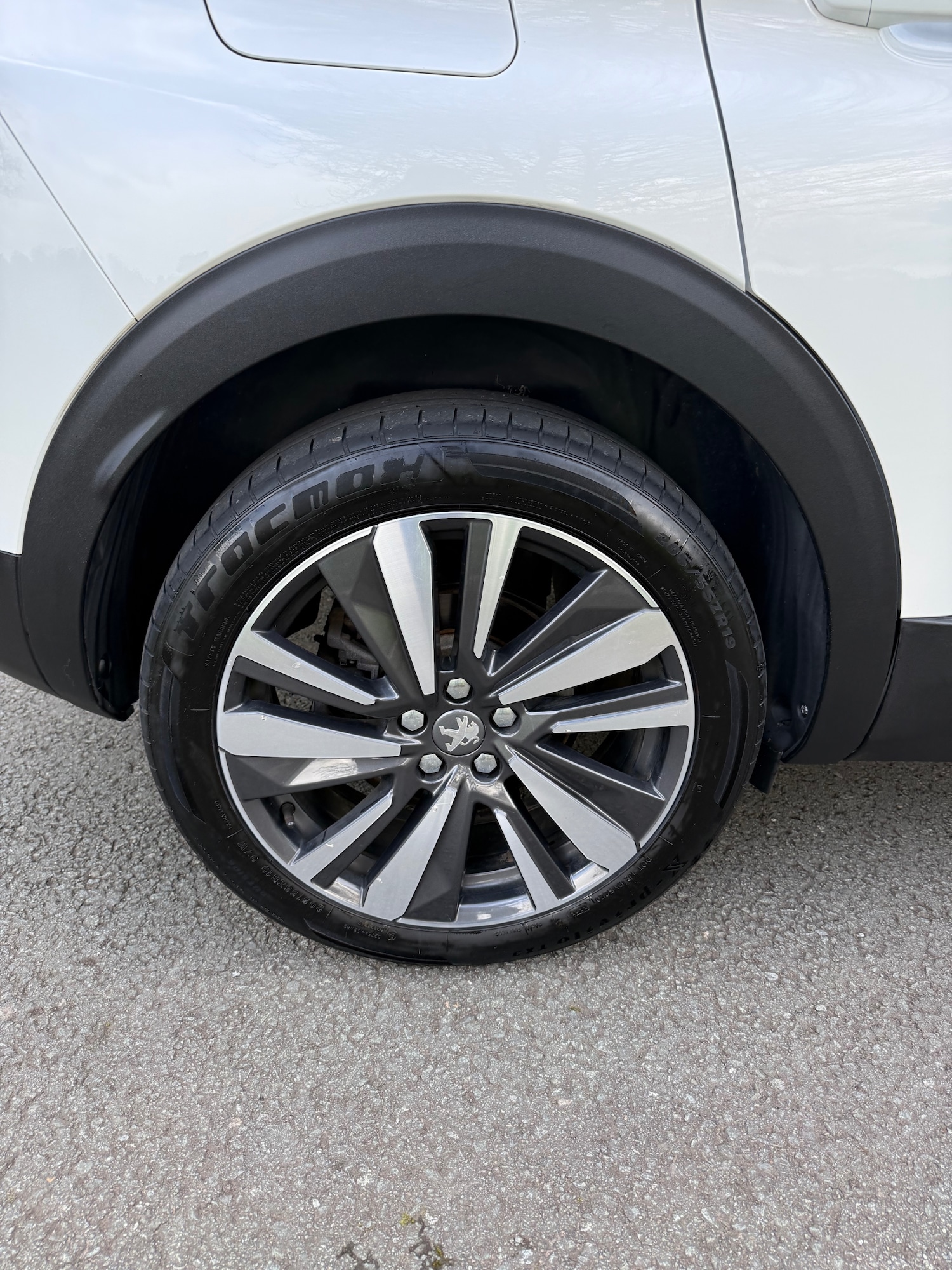 Used Peugeot 3008 2018 for sale - 77904213: Photo 2