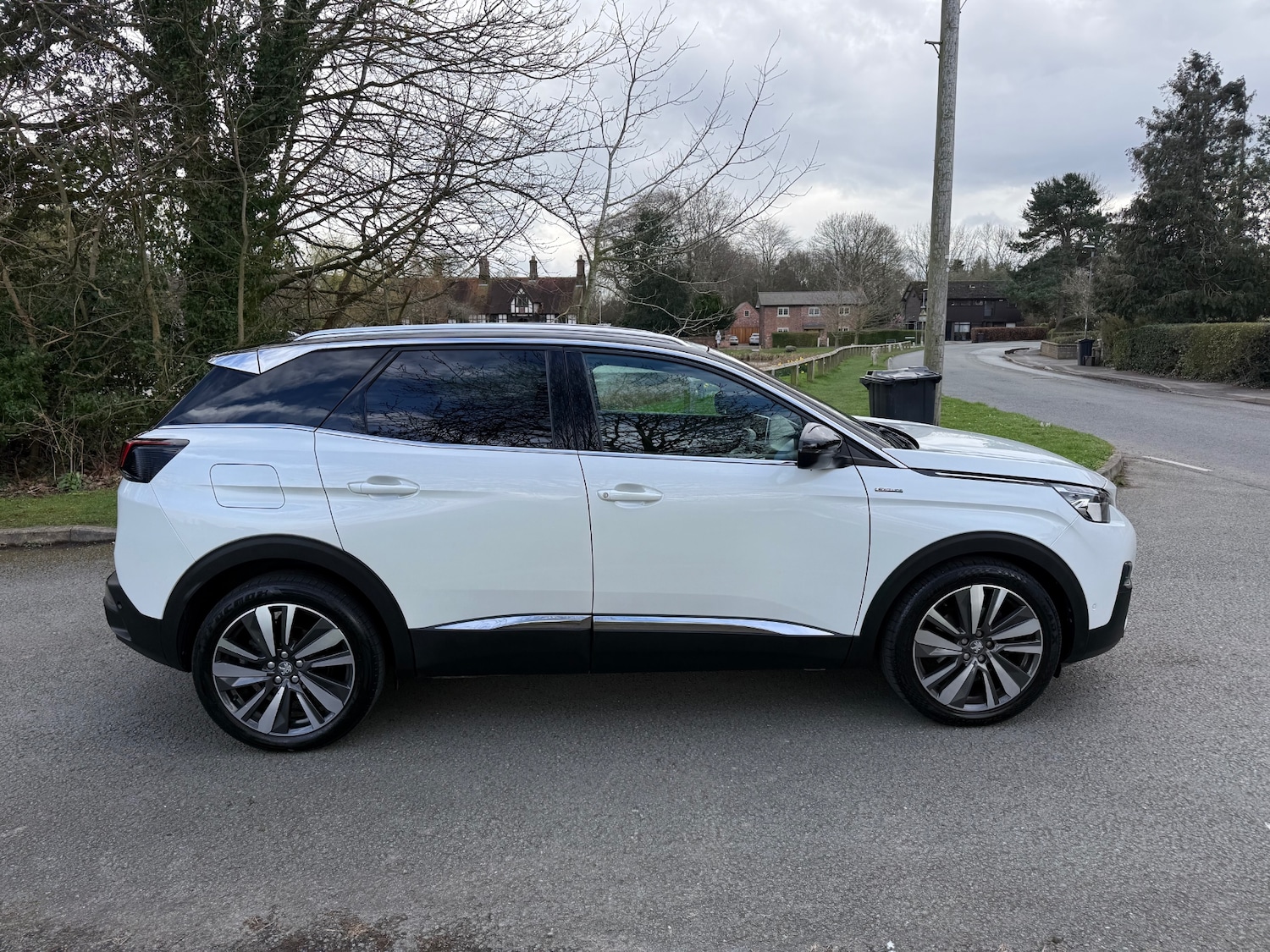 Used Peugeot 3008 2018 for sale - 77904213: Photo 3