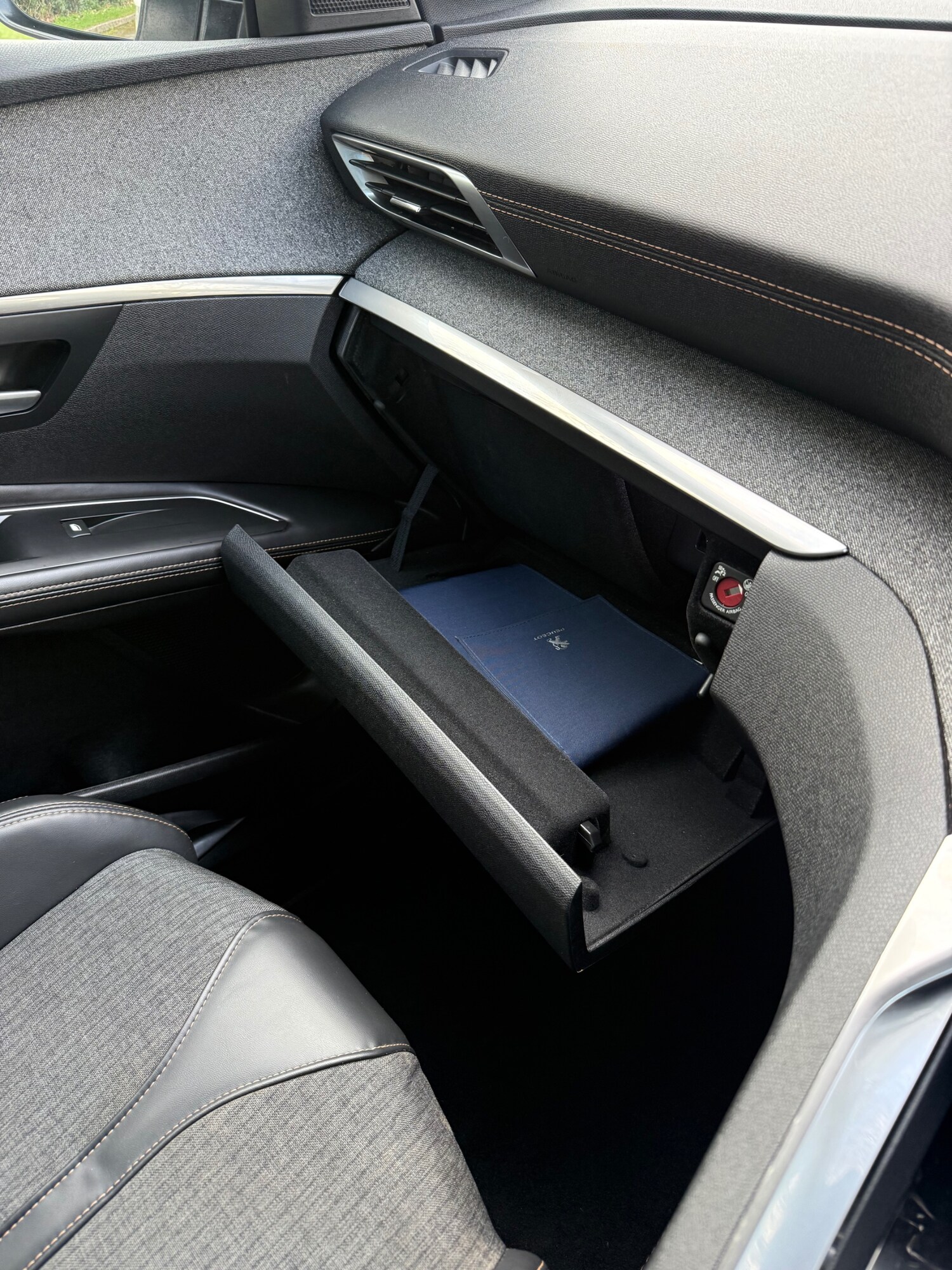 Used Peugeot 3008 2018 for sale - 77904213: Photo 33